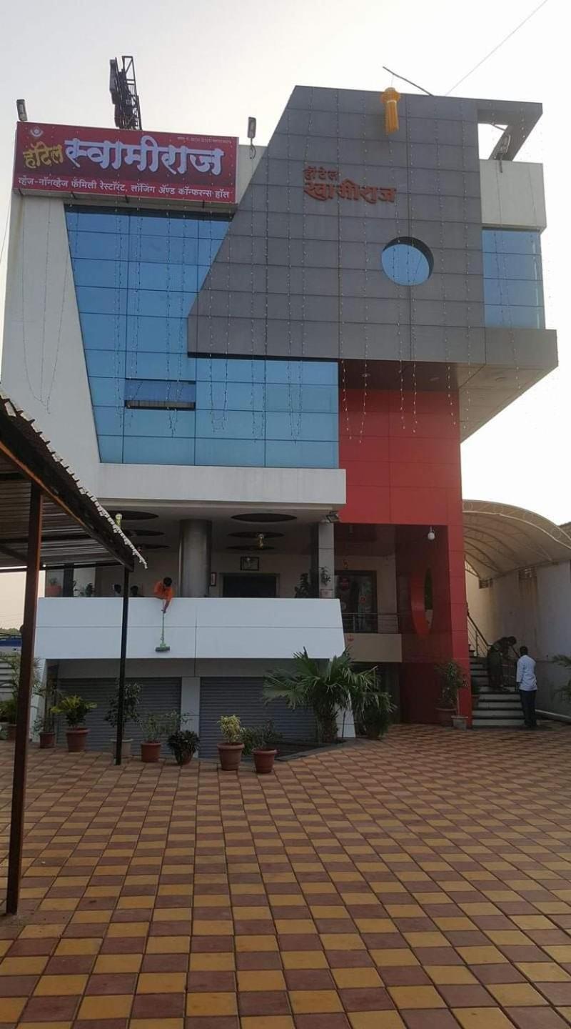Hotel Swamiraj Indapur  ภายนอก รูปภาพ